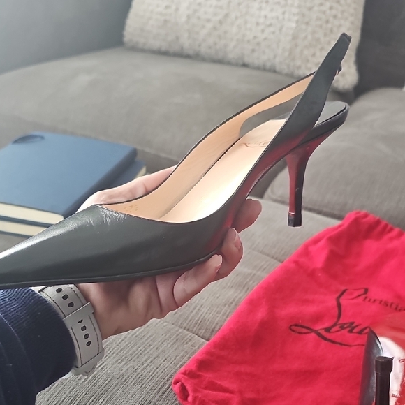 Christian Louboutin Elegant Black Slingback Heels - Picture 5 of 5